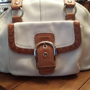 Beautiful Coach bag....white pebbled leather!